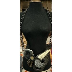 Beautiful Geometric ladies necklace